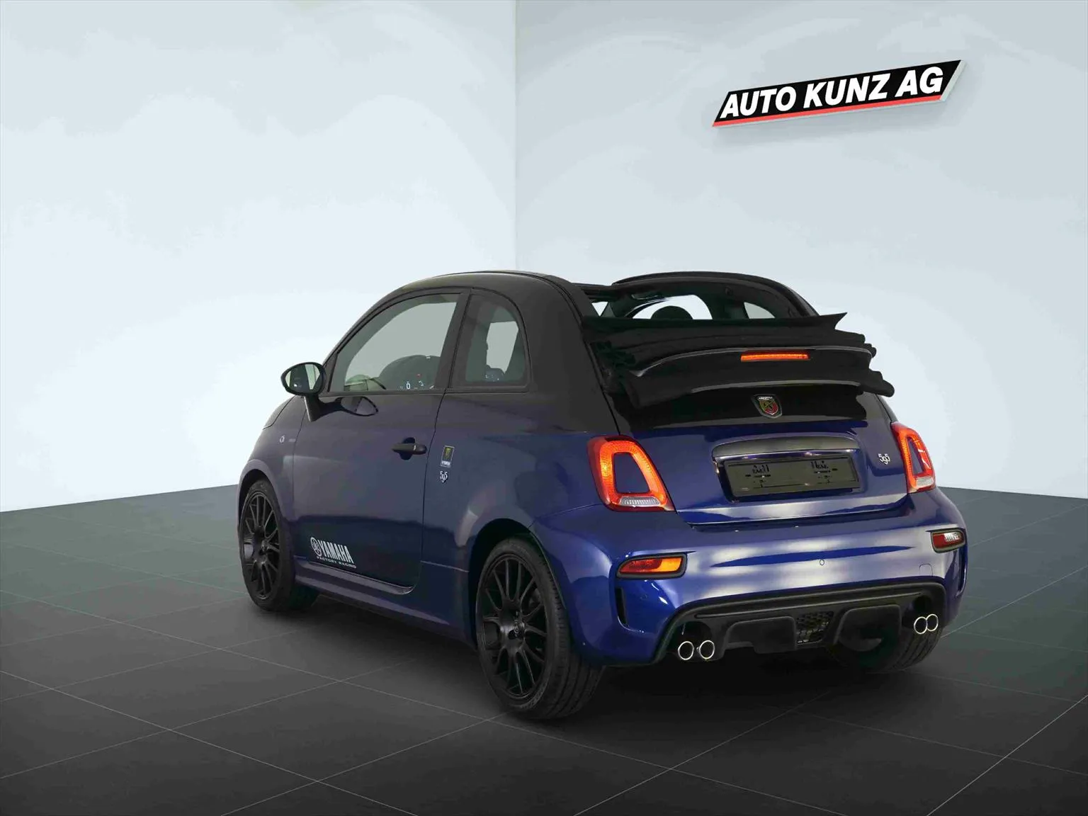 Fiat 500 Abarth 595C 1.4 Yamaha Monster Cabrio  Image 2