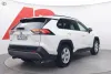 Toyota RAV4 2,5 Hybrid Active Edition - PLUS-PAKETTI / HELMIÄISVALKOINEN / TAKUU / MERKKIHUOLLETTU / TUTKAT / NAVI YMS Thumbnail 5