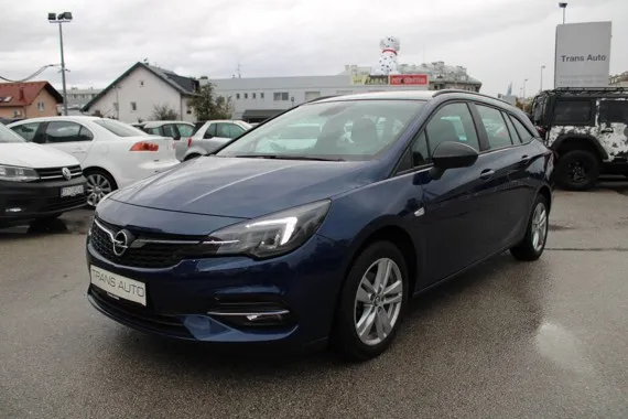 Opel Astra Karavan 1.5D Image 1